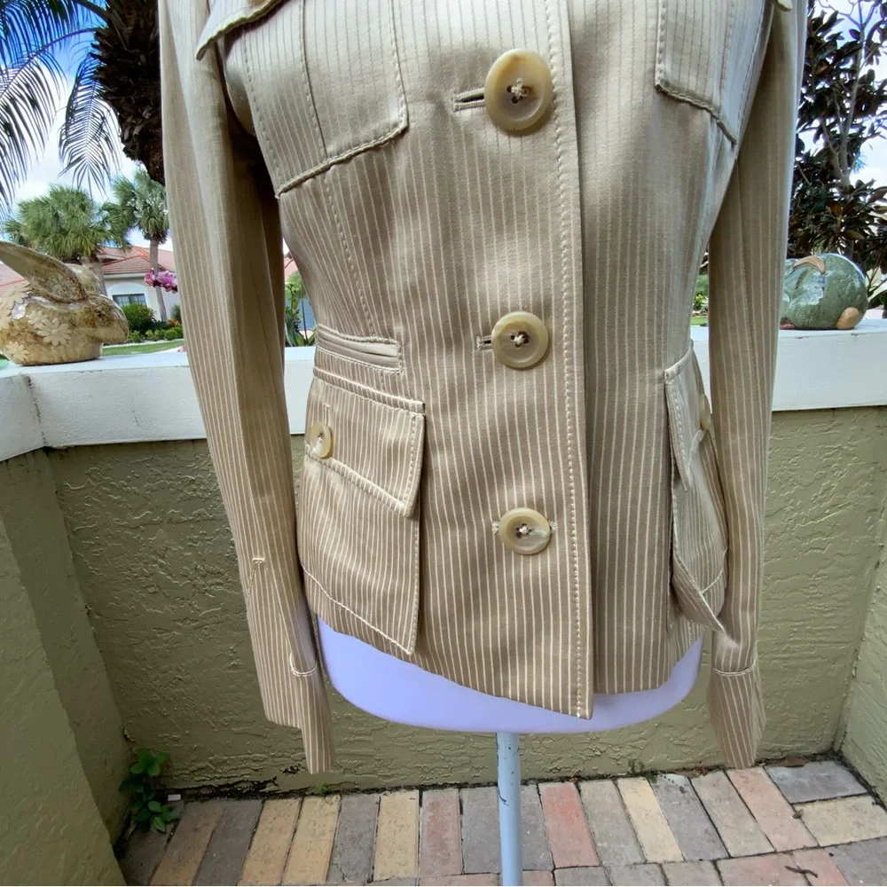 32% Silk 68% CottonBanana Republic Women's Beige Striped Utility Jacket Sz 0 - Picture 4 of 10